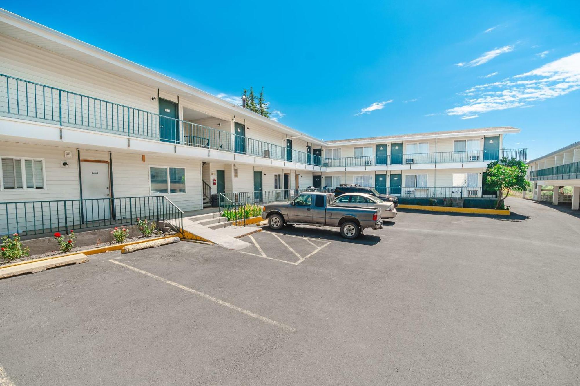 Pullman Garden Inn Экстерьер фото