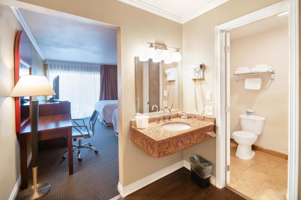 Pullman Garden Inn Экстерьер фото